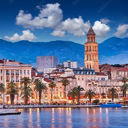 Casa de hóspedes Royal